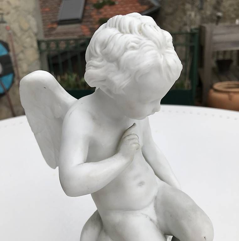 Statuette: Statuette de Cupidon selon Falconnet en biscuit – Usato da Estavayer-le-Lac venduto da mar_2s6b 2