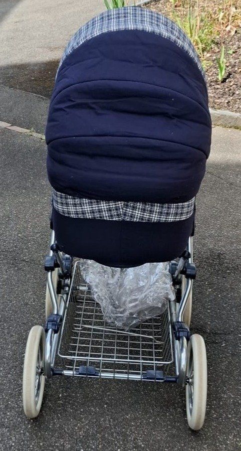 Chicco Carrozzine: Kombikinderwagen "chicco" – Usato da Wettingen venduto da huitzilopostli 2