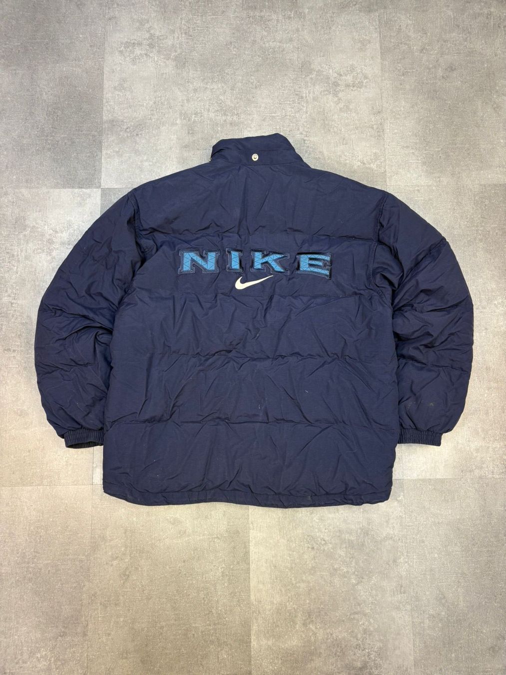 Nike Giacche: Nike Vintage Pufferjacke - Grösse S – Usato da Werdenberg venduto da hase.vintage 3