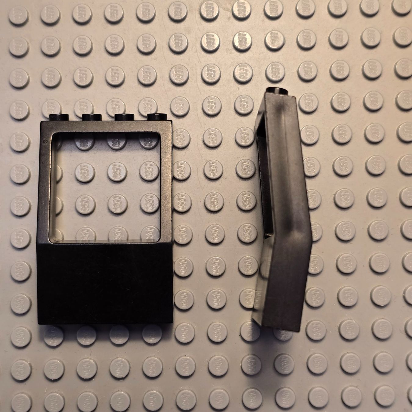 Lego Baukästen: Lego 2x System Fenster 2x4x5 – Gebraucht aus Basel von Swi-7621 1