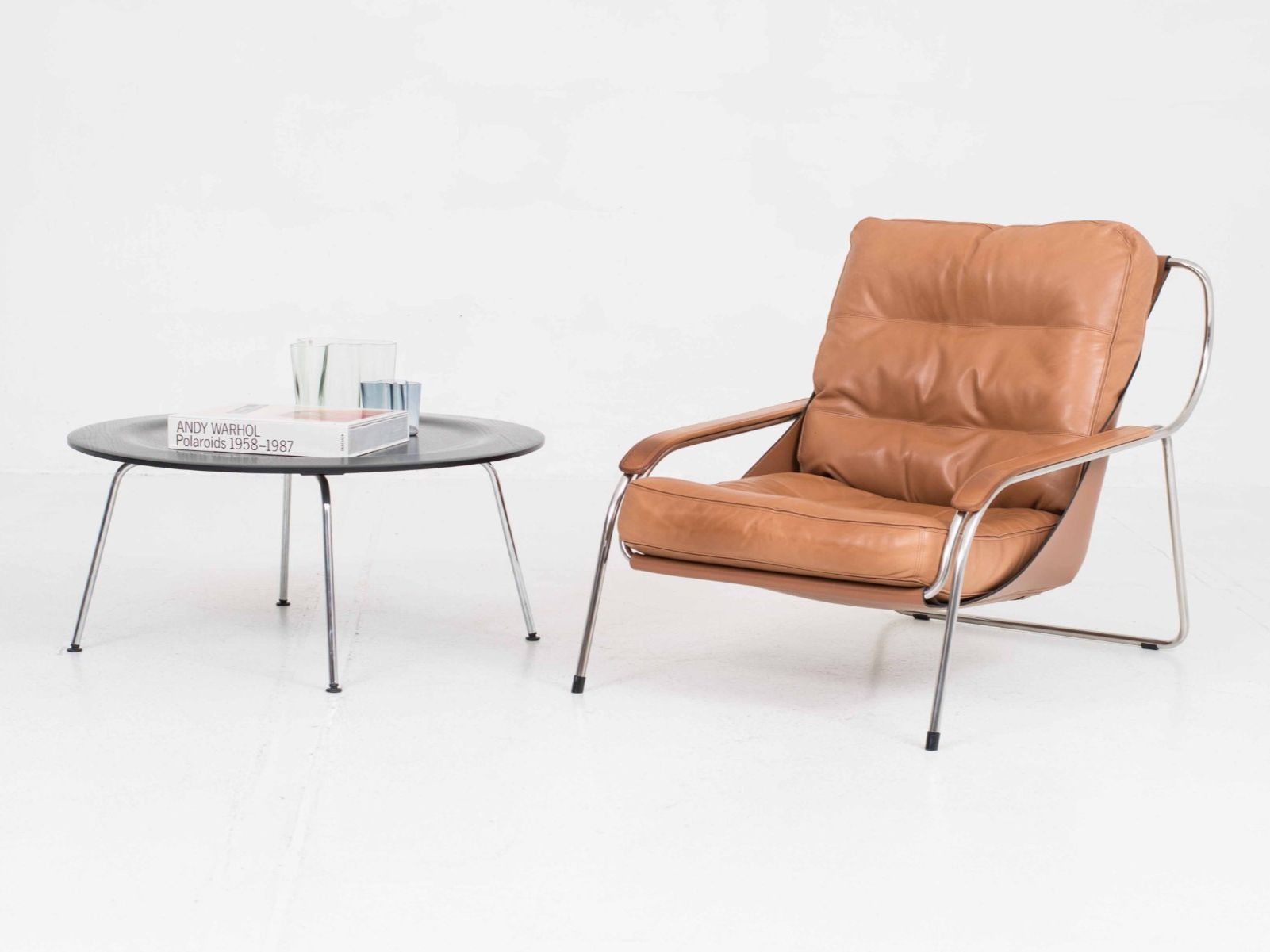 Vitra Tavoli: Vitra CTM Couchtisch von Charles & Ray Eames in Schwarz – Usato da Zürich venduto da STUZH38 1