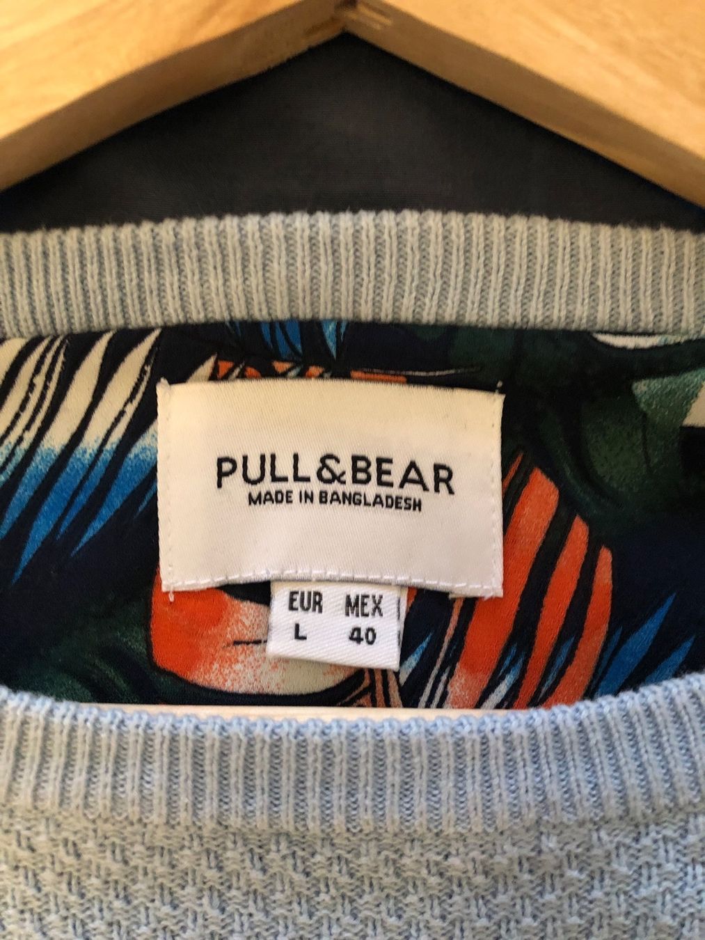 Pullover & Sweatshirts: PULL & BEAR Pullover Gr. L – Gebraucht aus Bern von NESC 2