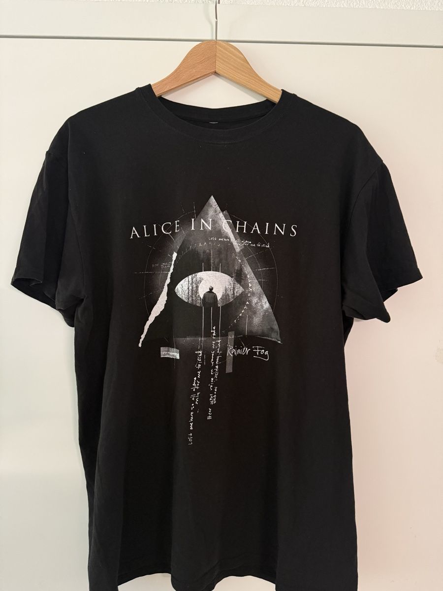 T-Shirts: Alice in Chains Tour Tshirt – Gebraucht aus Glattpark(Opfikon) von Sonyc