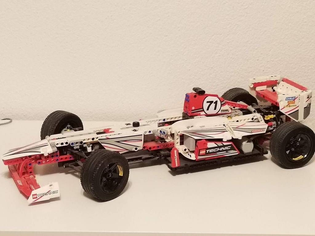 Lego Kit di costruzioni: Lego Technic F1 42000 – Usato da St-Imier venduto da legoforce