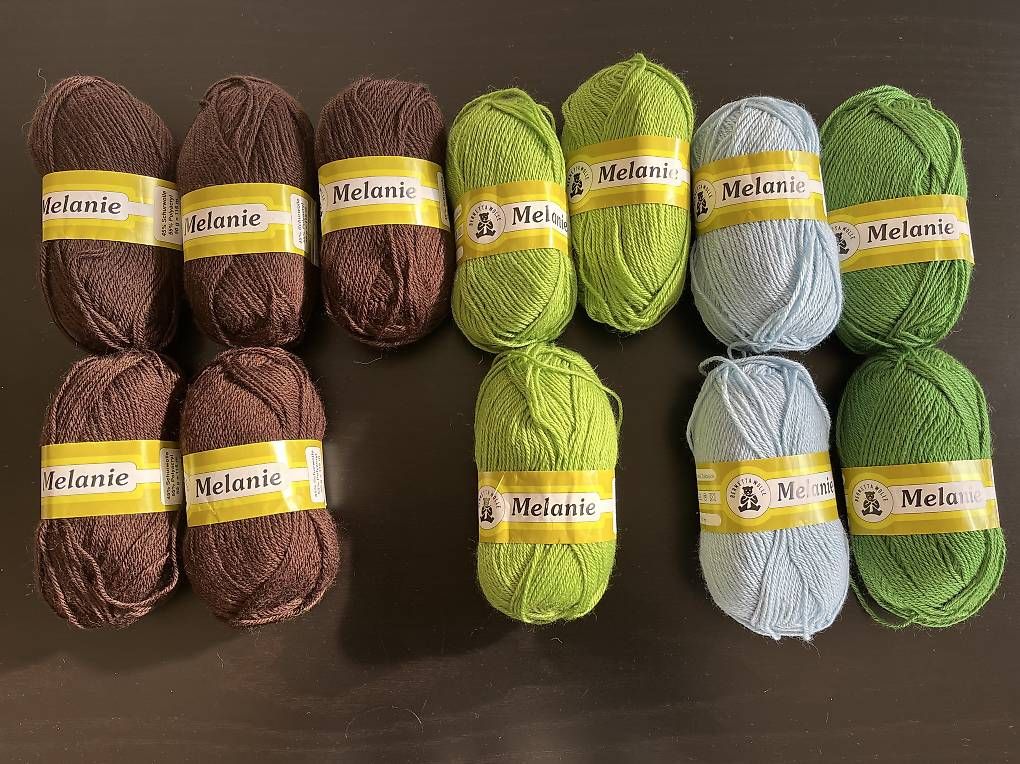 Wolle: Strickgarn in vier Farben - Bernetta Melanie – Gebraucht aus Thun von Chrigae