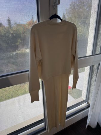 Strickkleid beige mit Pullover Optik lang guter Zustand