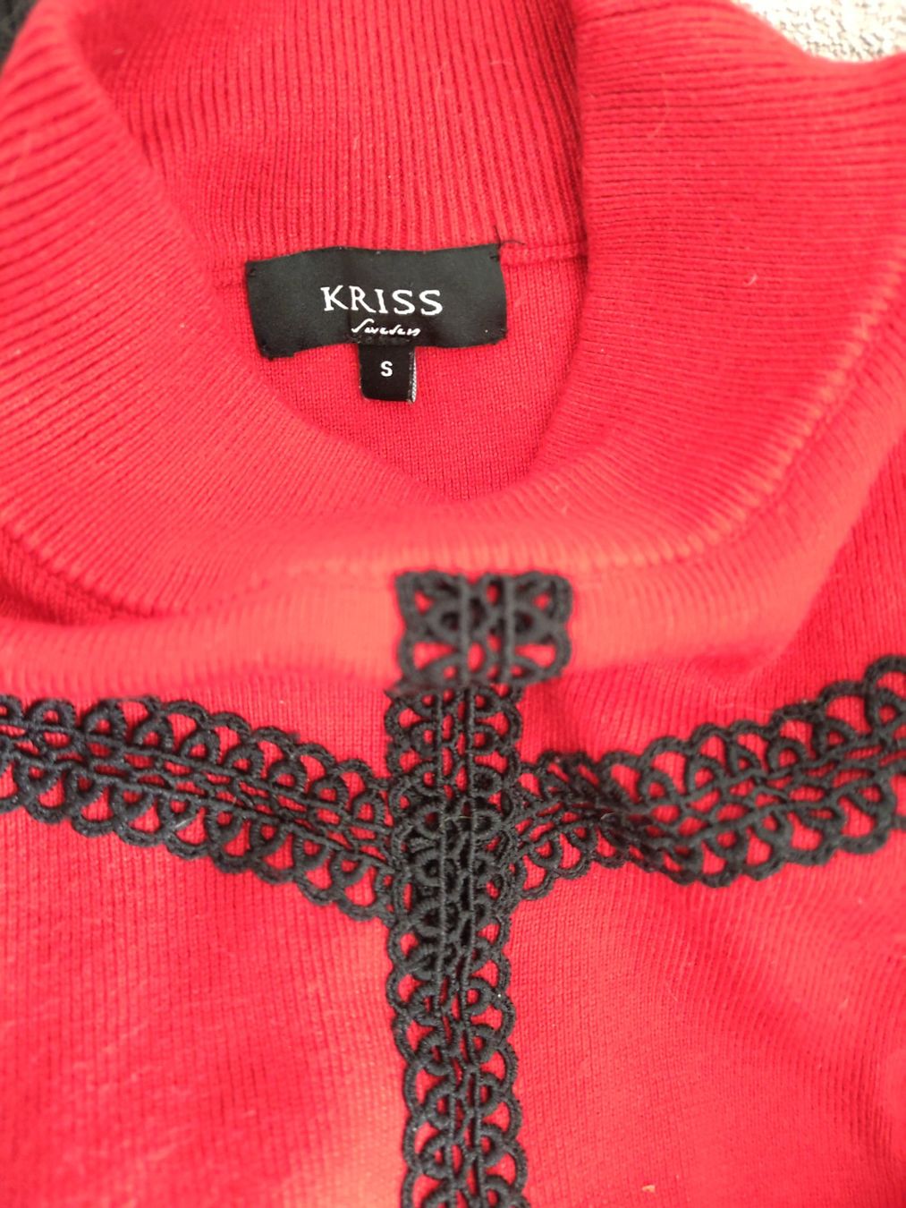 Maglioni & Felpe: Pullover KRISS Sweden – Usato da Steckborn venduto da Ursina03 1