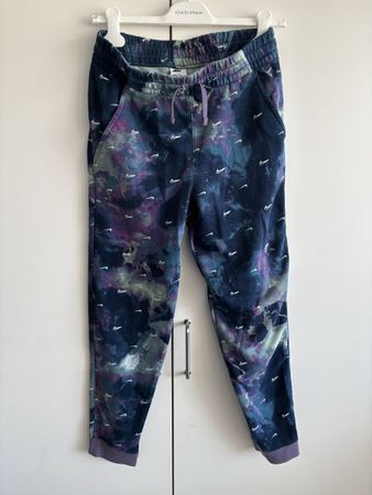 Nike Jogginghose Gr. L etwa 164
