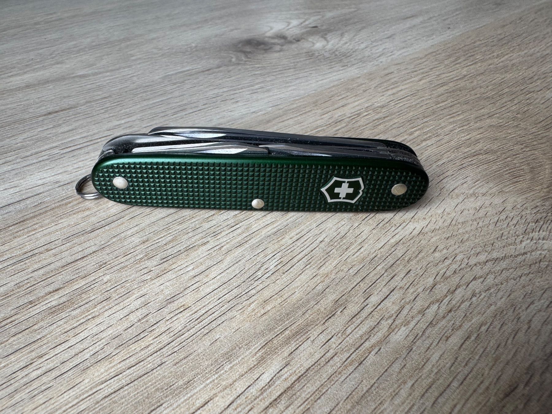 Victorinox Coltelli tascabile: Victorinox Limited Edition Sackmesser – Nuovo (secondo la descrizione) da Frauenfeld venduto da guli11