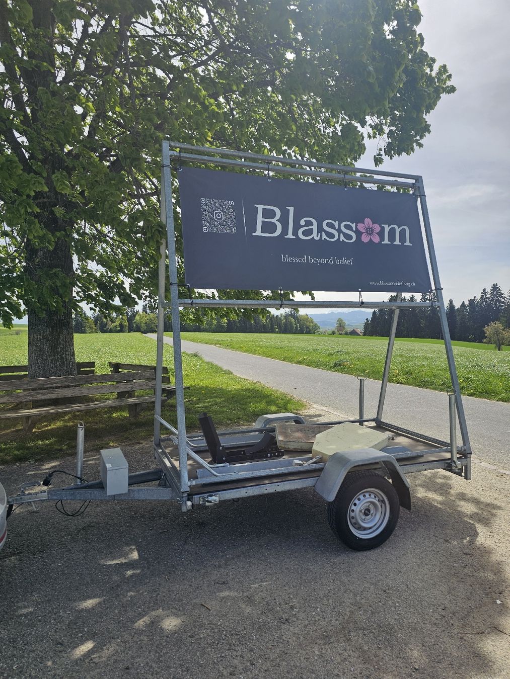 Rimorchi: Töffanhänger – Usato da Gondiswil venduto da loo_r8fm
