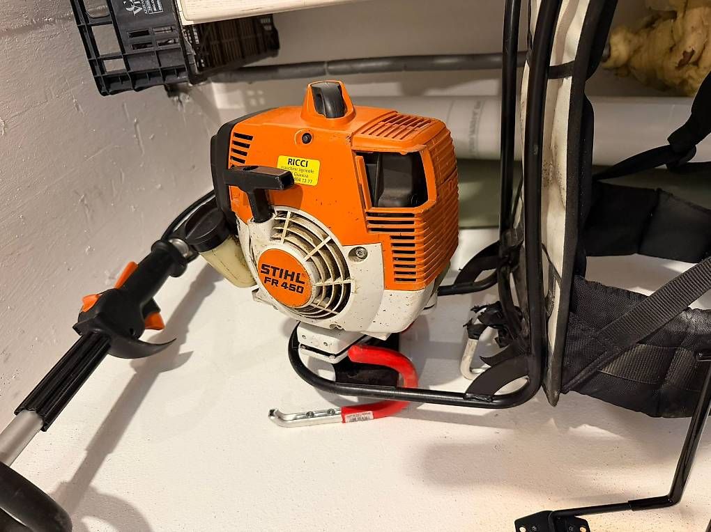 Stihl Tutte le macchine: Decespugliatore STIHL FR 450 /Motorsense – Usato da Ascona venduto da FilippoMa 1