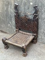 Chaise perse ancienne 