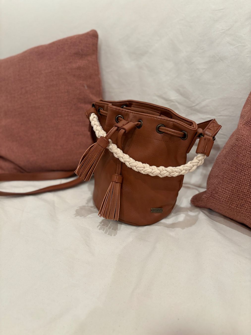 Roxy Taschen für Damen: Roxy Umhängetasche – Neu (gemäss Beschreibung) aus Steg VS von roxyoz