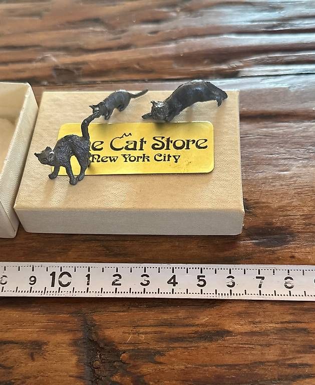 Statuette: The cat store New York  Katze Metall – Usato da Basel venduto da Joshy03 3