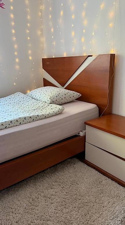 Comodini: Nachttisch 65x44.5cm Kirschholzoptik – Usato da Schliern b. Köniz venduto da gon_c2zq 2