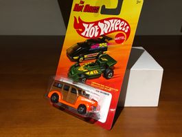 40s Woodie 1/64 Hot Wheels 2011 The Hot Ones