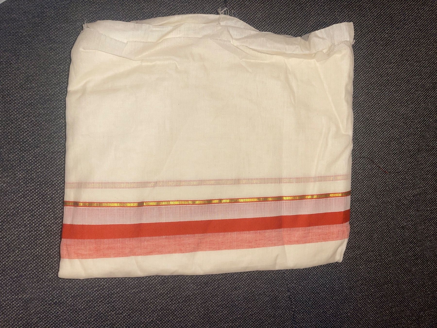 Lotti di vestiti: Eleganter Saree Sari und Dhoti – Nuovo (secondo la descrizione) da Biel/Bienne venduto da nurrund 7