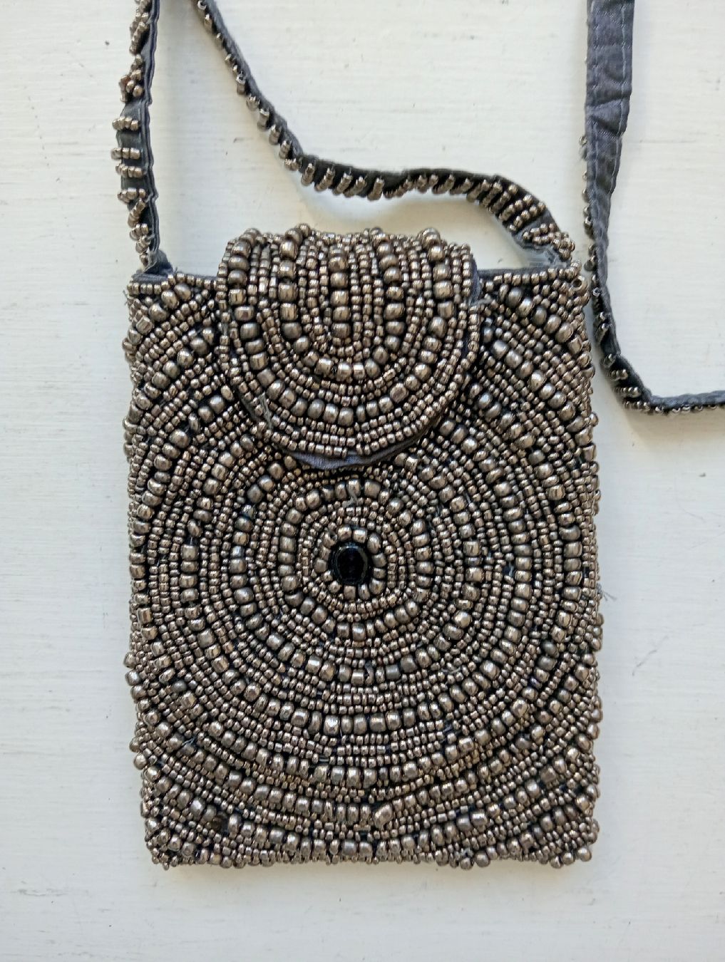 Borse da donna: Handtasche im Vintage-Stil mit Silberperlen / Boho Y2K Abend – Usato da Allschwil venduto da Evgeniia78 1