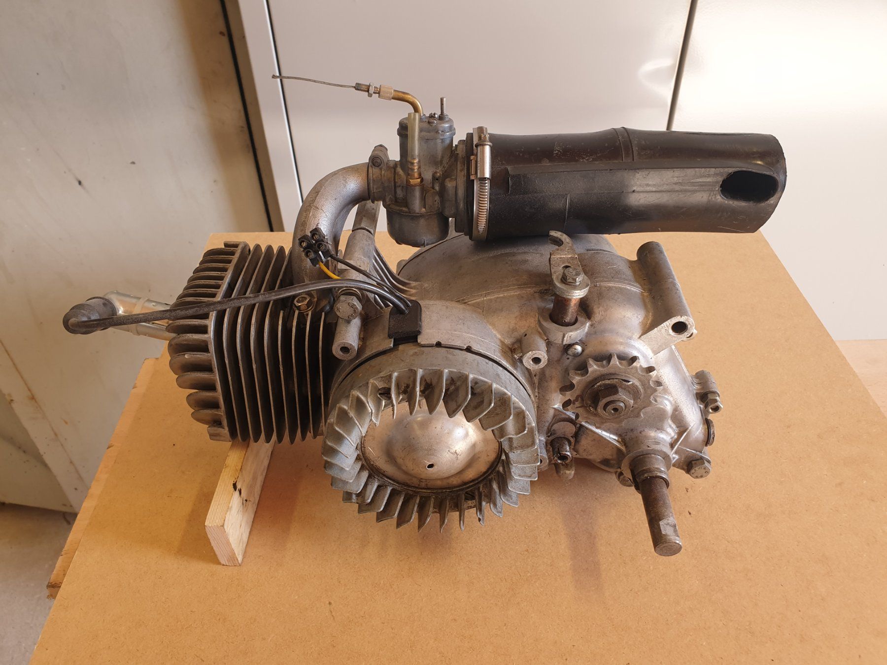 Kreidler  Motori: Kreidler Florett  4 Gang Motor – Usato da Hörhausen venduto da Sola079