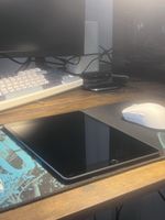 Apple iPad 8 32GB Wi-Fi in gutem Zustand, Akku 86%