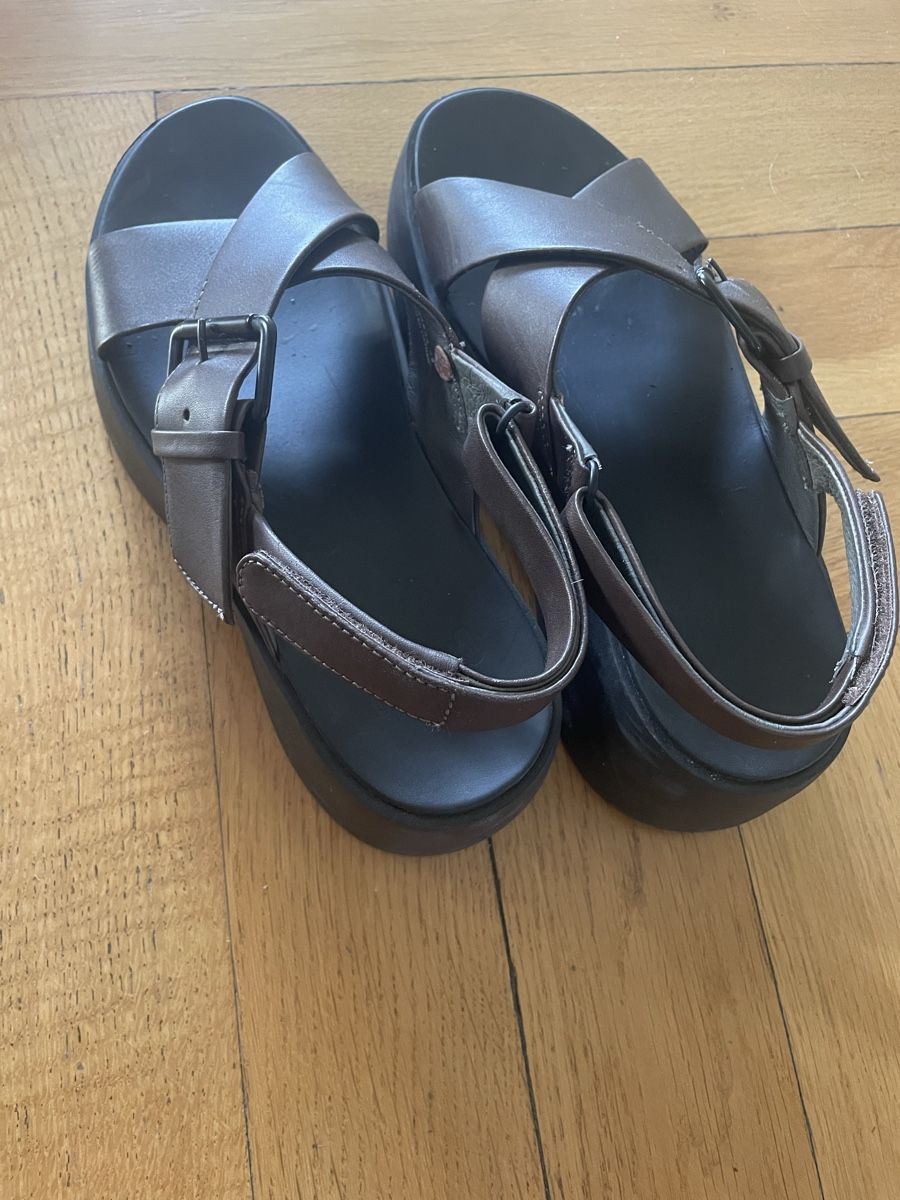 Camper Damenschuhe: Camper Sandalen Tasha – Gebraucht aus Basel von labacheli 1