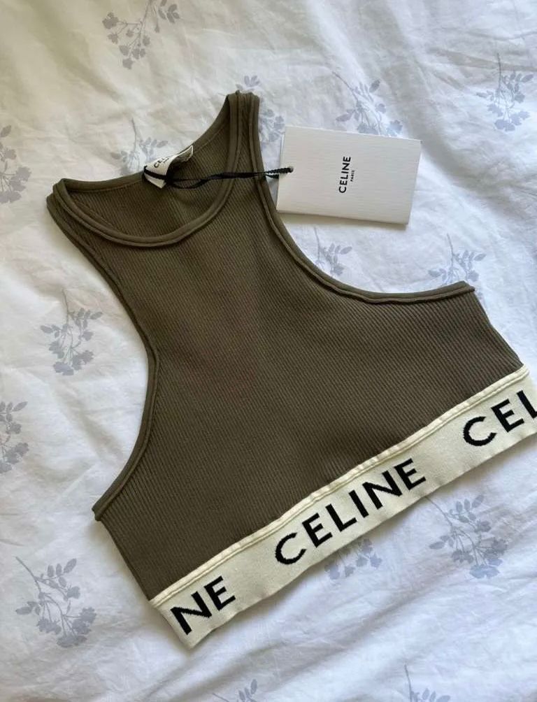 Celine Tops: Celine Top Gr. XS, olive – Neu (gemäss Beschreibung) aus Triesen von atos87