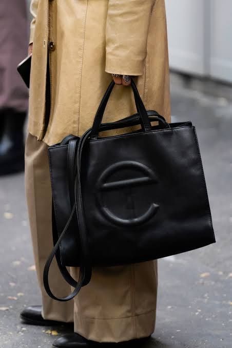 Sacs: TELFAR Bag - M - en cuir – D'occasion à Neuchâtel par Blek7 5