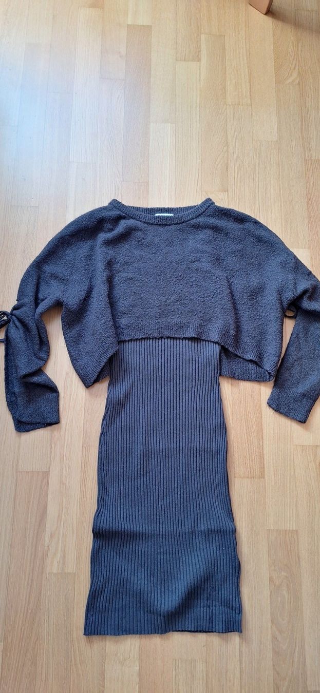 Morgan Robes: Morgan, robe pull (2 en 1) – D'occasion à Lussery-Villars par pousinete02 2