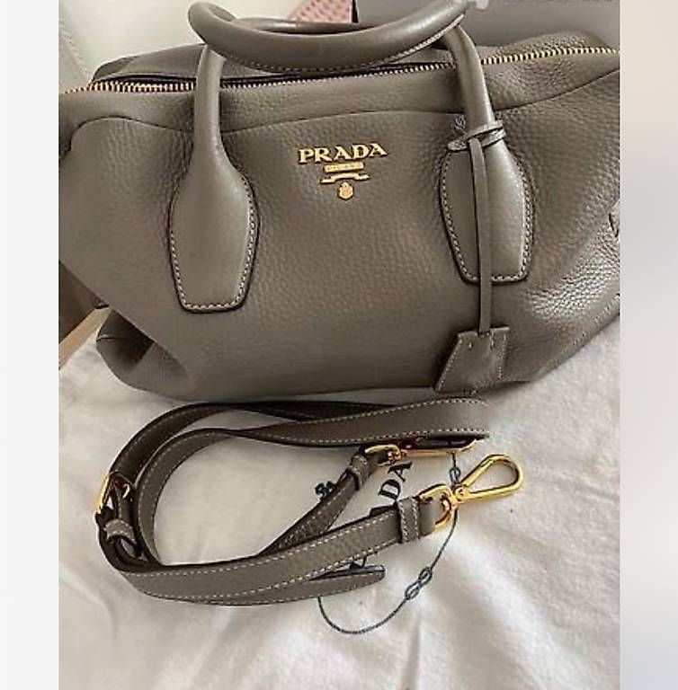 Prada Taschen für Damen: Tasche – Gebraucht aus Zürich von bab_rr77