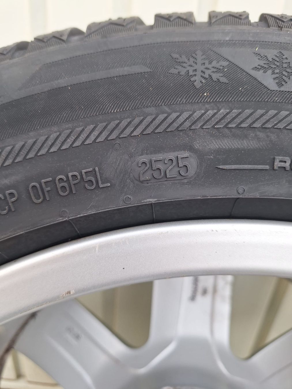 Audi Pneumatici & Ruote complete: Audi Kompletträder – Usato da Unterkulm venduto da Ivo12 3