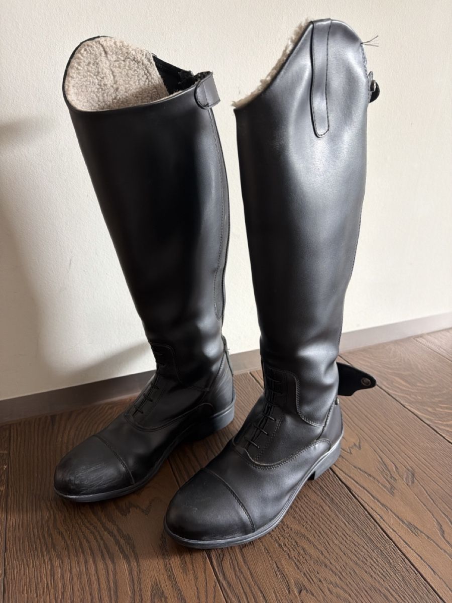 Scarpe da donna: Winterreitstiefel Steeds Damen Gr. 42 – Usato da Büren SO venduto da Nuri09