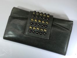 Edles Damen Portemonnaie mit Nieten, NEU