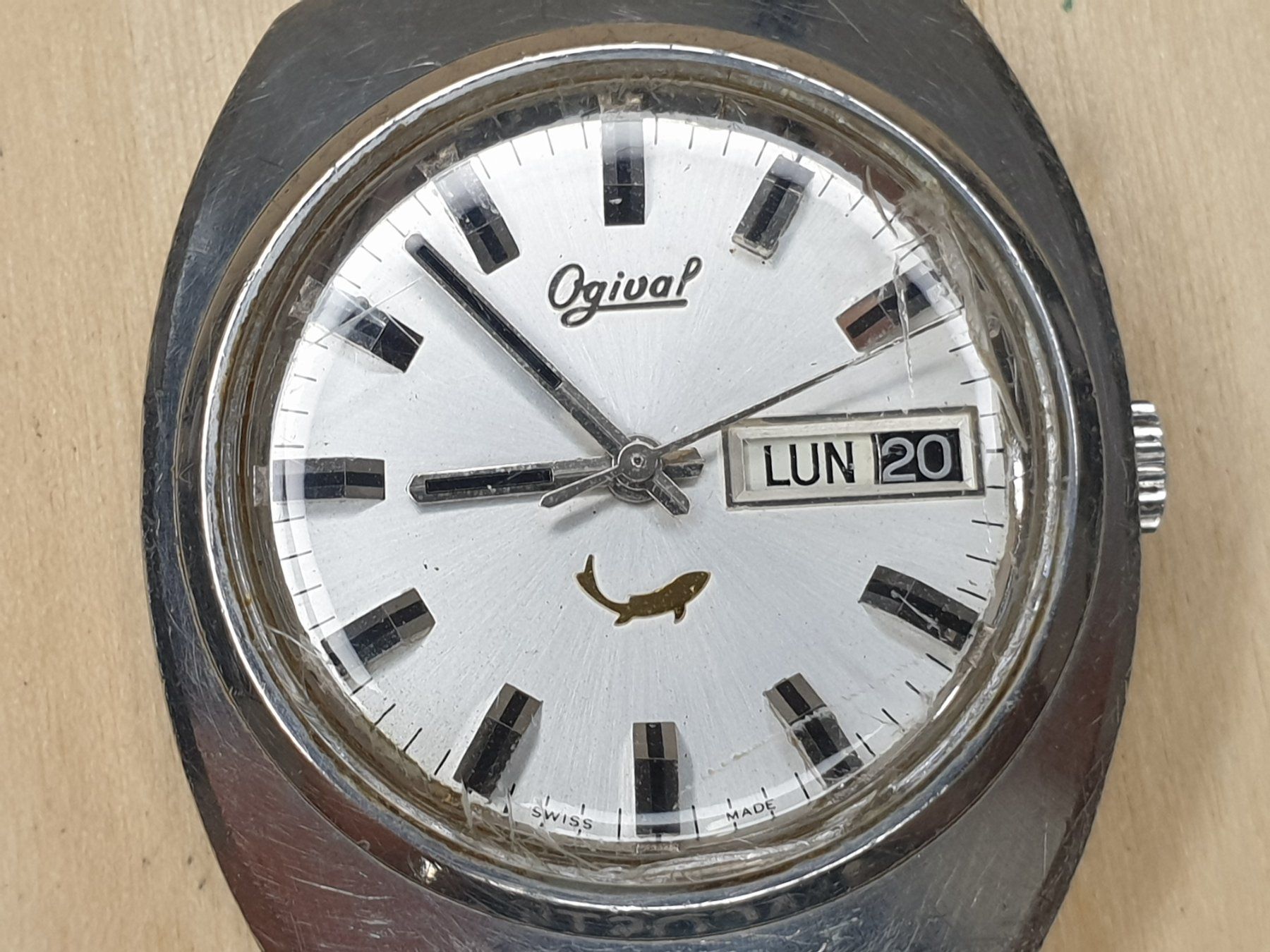 Orologi: Ogival 36mm – Difettoso da Posieux venduto da Csardas. 1