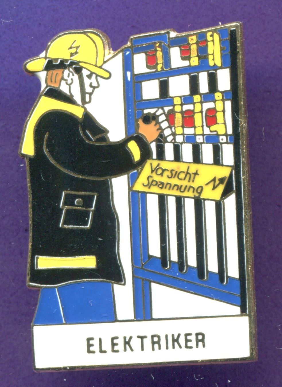 Plaquettes & Badges: Feuerwehr  ELEKTRIKER – D'occasion à Winterthur par Sammleroase
