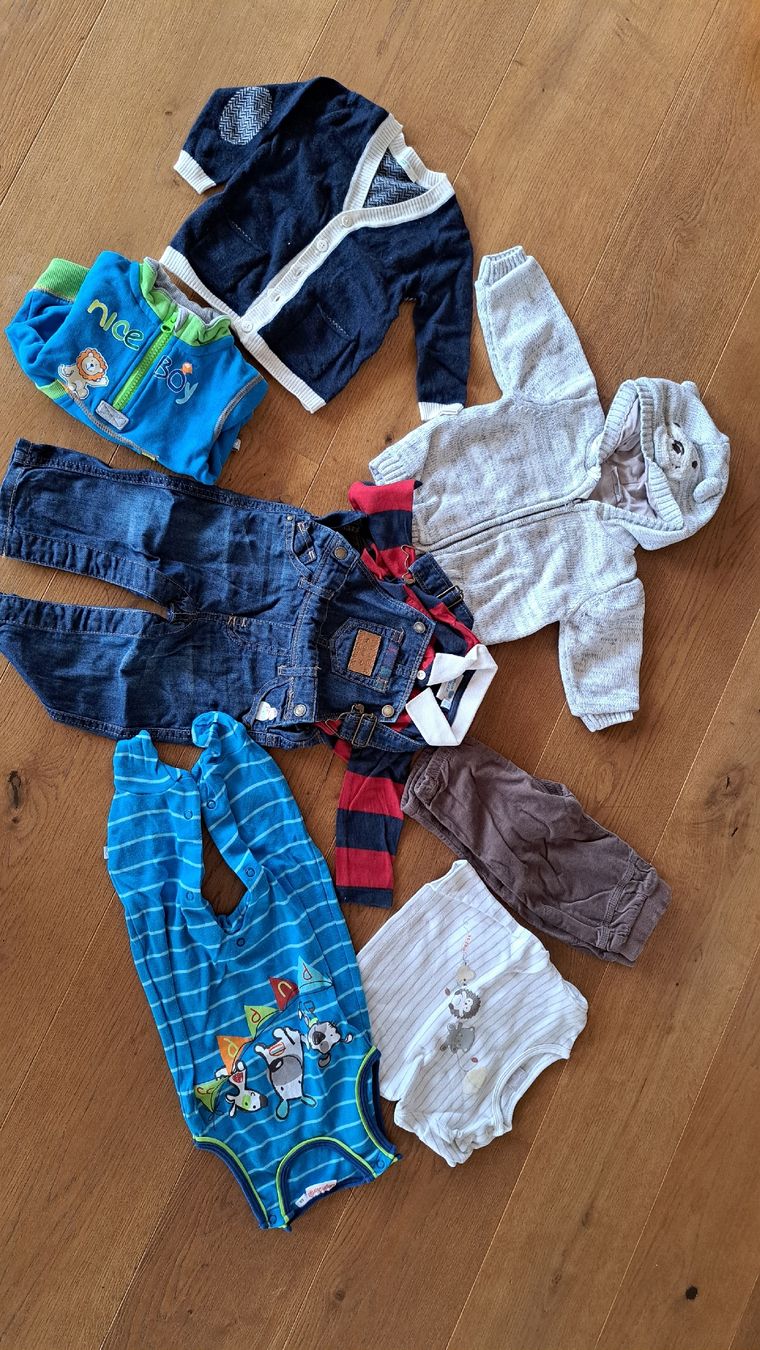 Lotti & Set di vestiti: Kleiderpaket Junge Gr.68 – Usato da Mauren venduto da juma0001