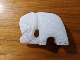 Deko-Figur: Süsser Elefant aus Stein, Handarbeit, Vintage