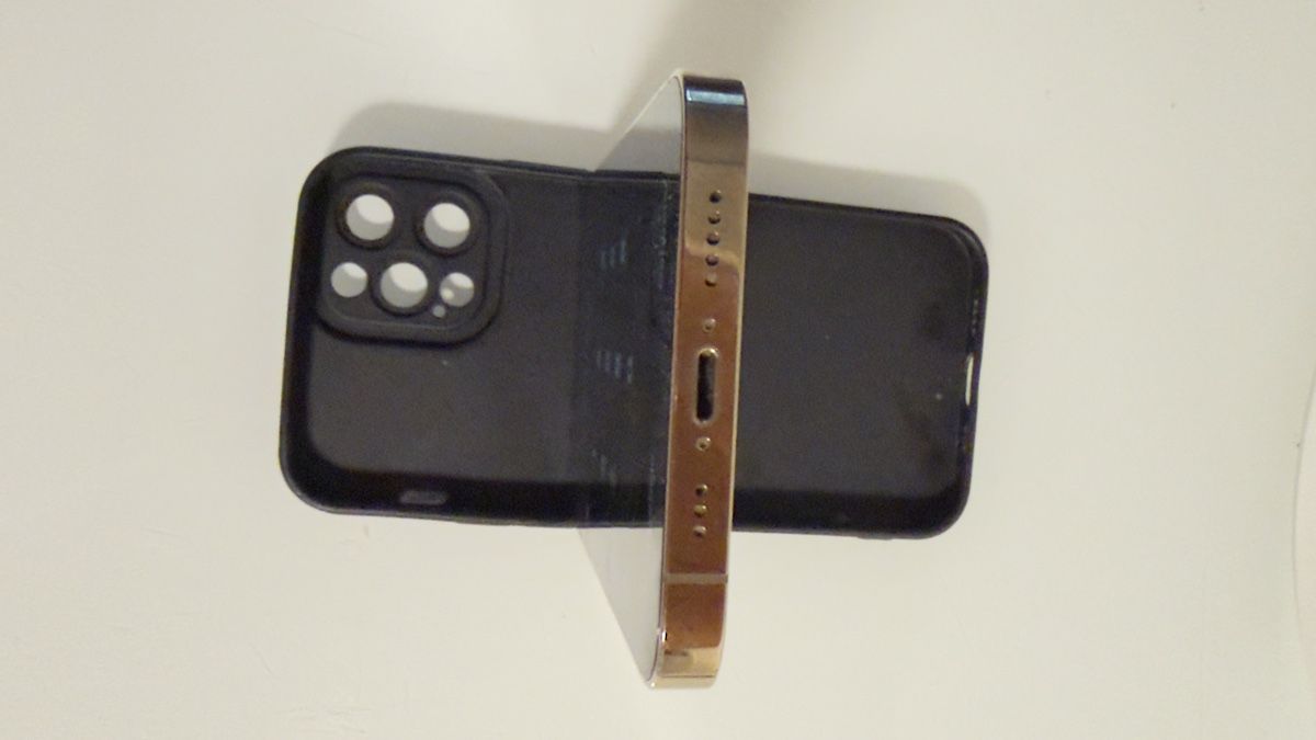 Apple Portables: IPhone 12 Pro / 128 gab – D'occasion à Emmen par and_lb9r 6