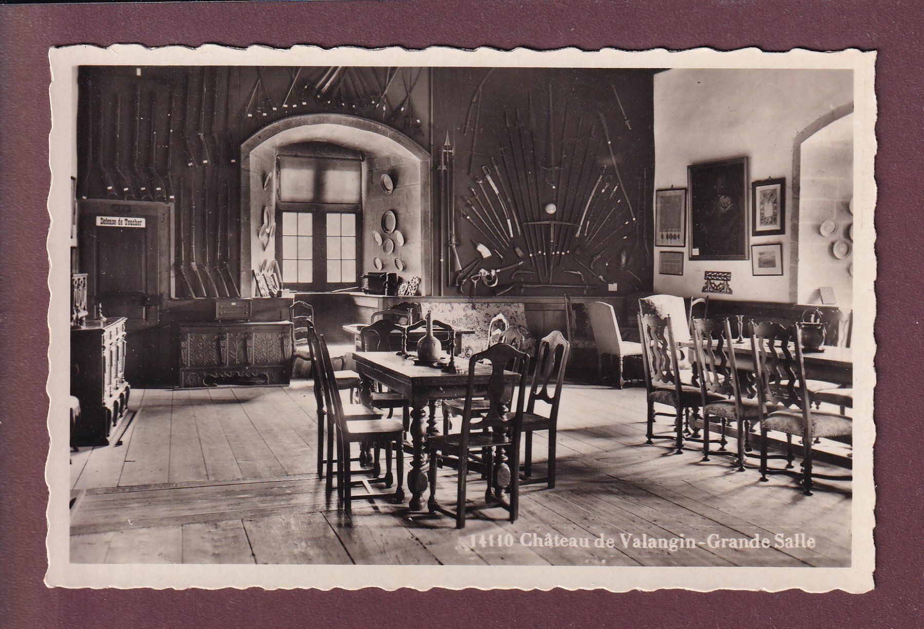 Cartoline postali: Château de VALANGIN - Grande Salle – Usato da Pully venduto da nicecards