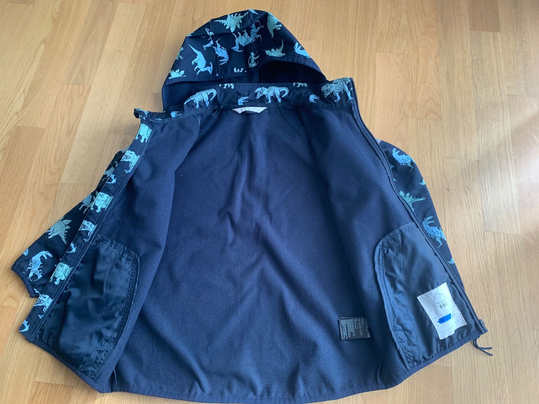 H&M Giacche & Cappotti: Softshelljacke Gr. 140 – Usato da Zürich venduto da Lucinka21 2
