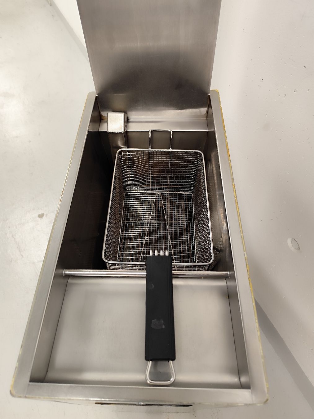 Elettrodomestici da cucina: Fritteuse – Usato da Einsiedeln venduto da Kubb.calvados 1