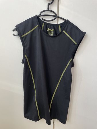 Crivit Sport Shirt Gr. M Funktionsshirt Top schwarz gelb Fit