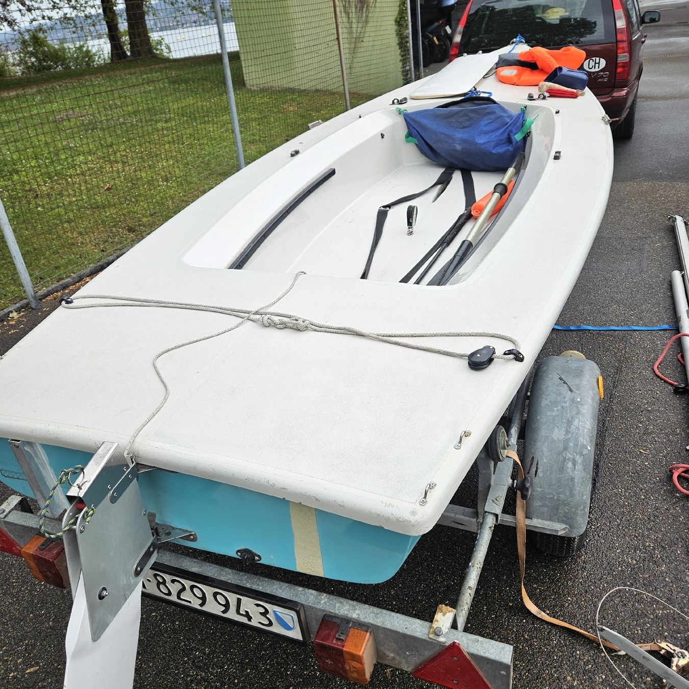Altro: Performance Sailcraft Laser 2 und Harbeck Anhänger – Usato da Urdorf venduto da Freitagr 4