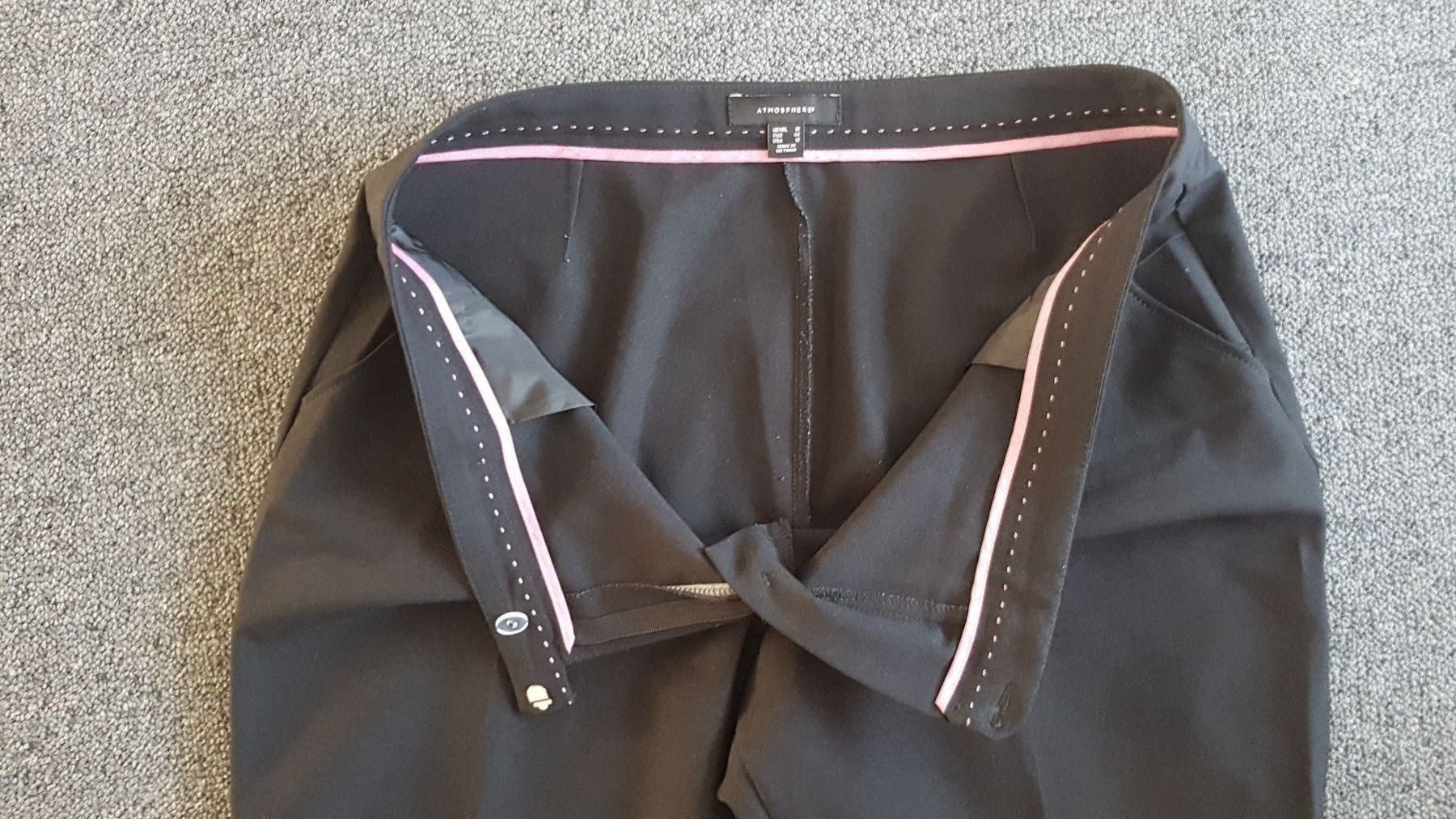 Pantaloni: Schwarze Hose / Von Costume / Anzug – Nuovo (secondo la descrizione) da Schöfflisdorf venduto da CrRG21 2