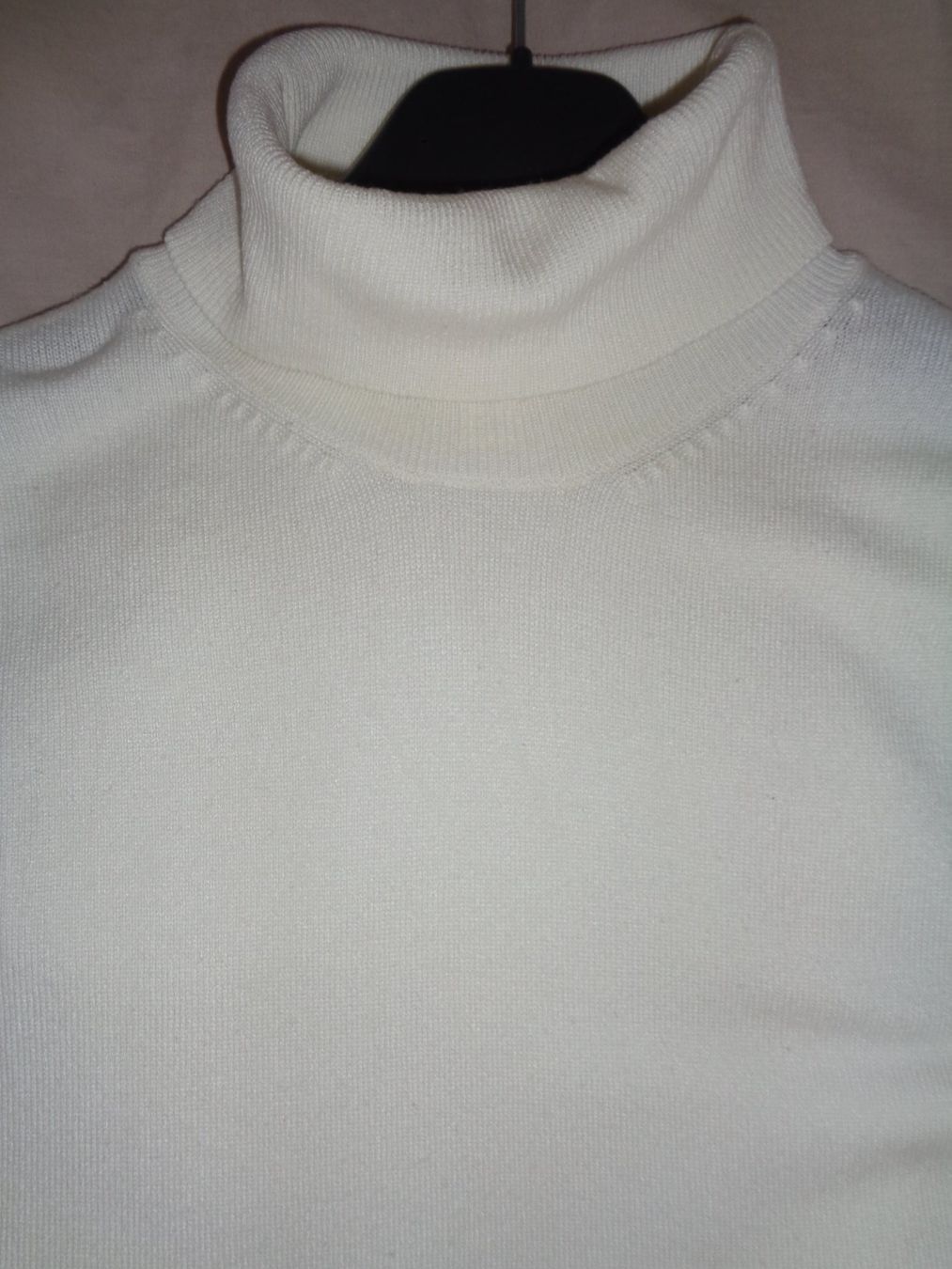 H&M Maglioni & Felpe: Pullover Damen, ohne Ärmel, H&M – Usato da Tafers venduto da kor_jf9w