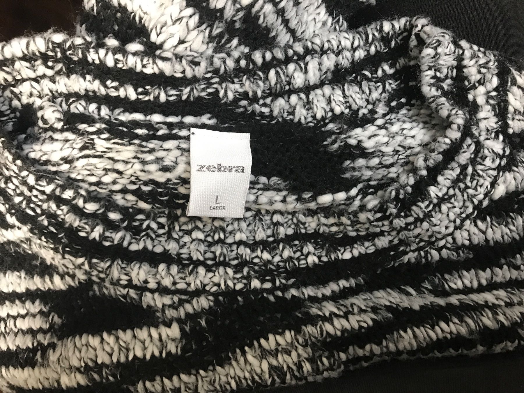 Zebra Maglioni & Felpe: Schöner kurzer Pulli Gr L – Usato da St. Margrethen SG venduto da kellenbh 1