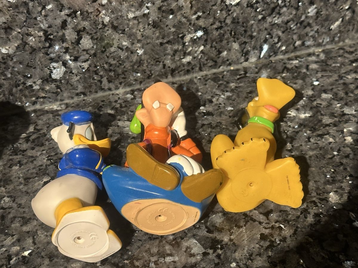 Disney Statuette: Disney Figuren Donald Duck Goofy, Pluto, – Usato da Deitingen venduto da Himhip 2