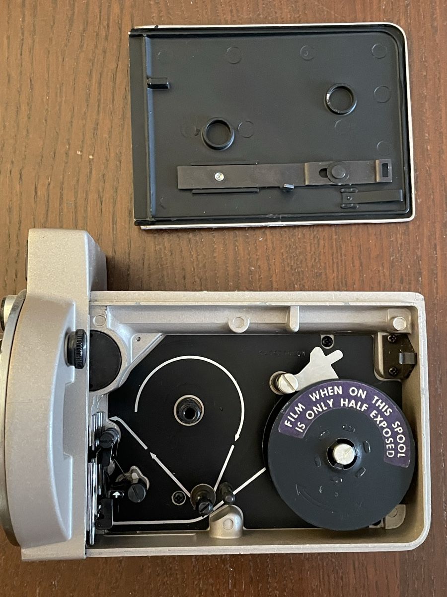 Argus Kamera: Argus M3, normal 8 Camera – Gebraucht aus Oftringen von Jradioman 5