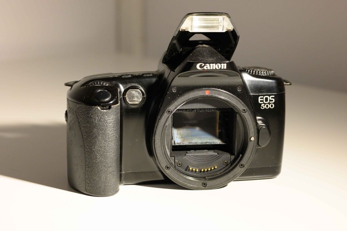 Canon Kamera: Canon EOS 500 analogue camera – Gebraucht aus Zürich von htk_62ln 7