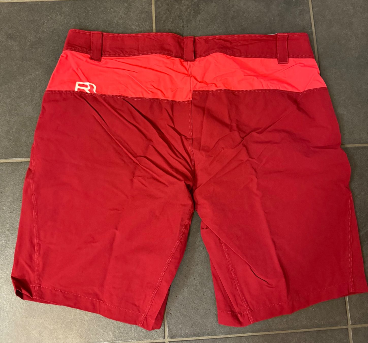 Ortovox Pantaloni: ORTOVOX Wanderhose – Usato da Neuhaus SG venduto da Ronasini 1