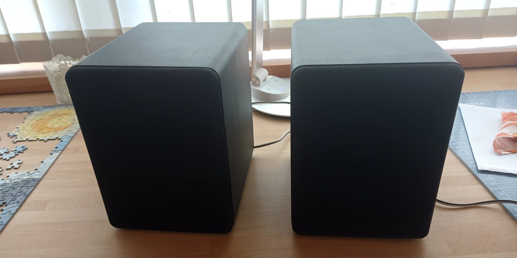 Casse acustiche: set de 2 boxes Haut-parleurs United – Usato da Vauderens venduto da ChrisToeff